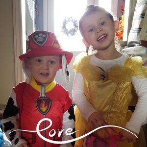 Meet your Posher, Lorie